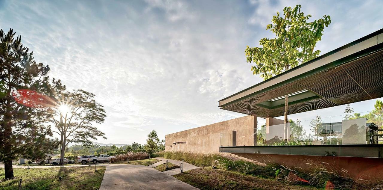 De Capoc Resort Khao Kho Bagian luar foto