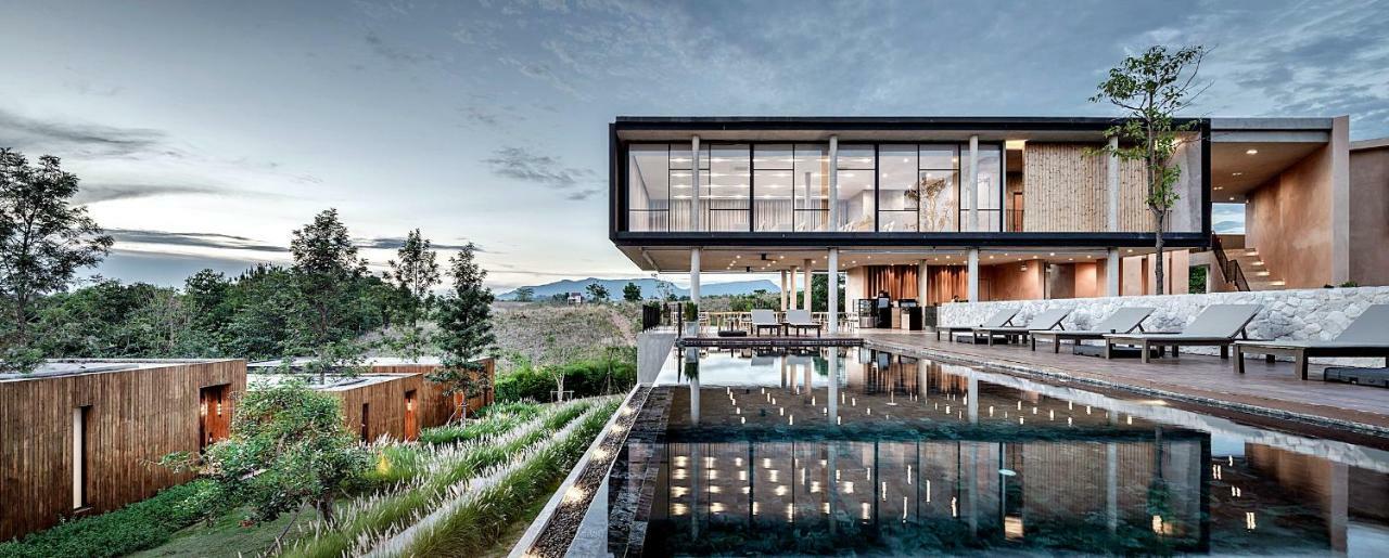 De Capoc Resort Khao Kho Bagian luar foto